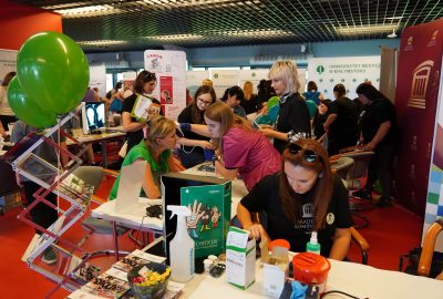 Piknik Naukowy na Stadionie Miejskim. Uczestnicy